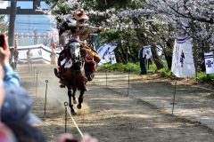 三柱神社流鏑馬